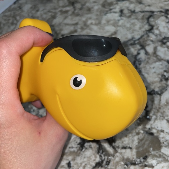 Pepperidge Farm Other Nwot Goldfish Finn Snack Container Poshmark